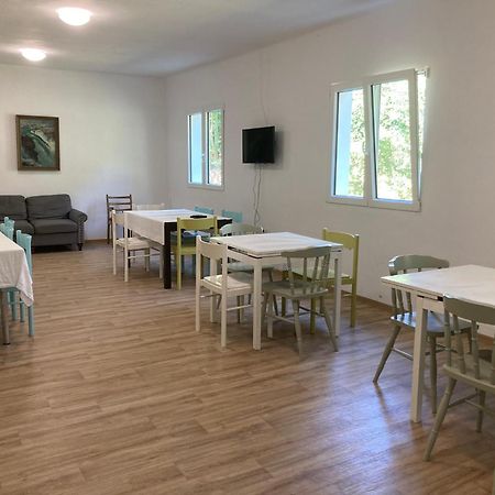 Penzion Cholin Novy Knin Exteriör bild