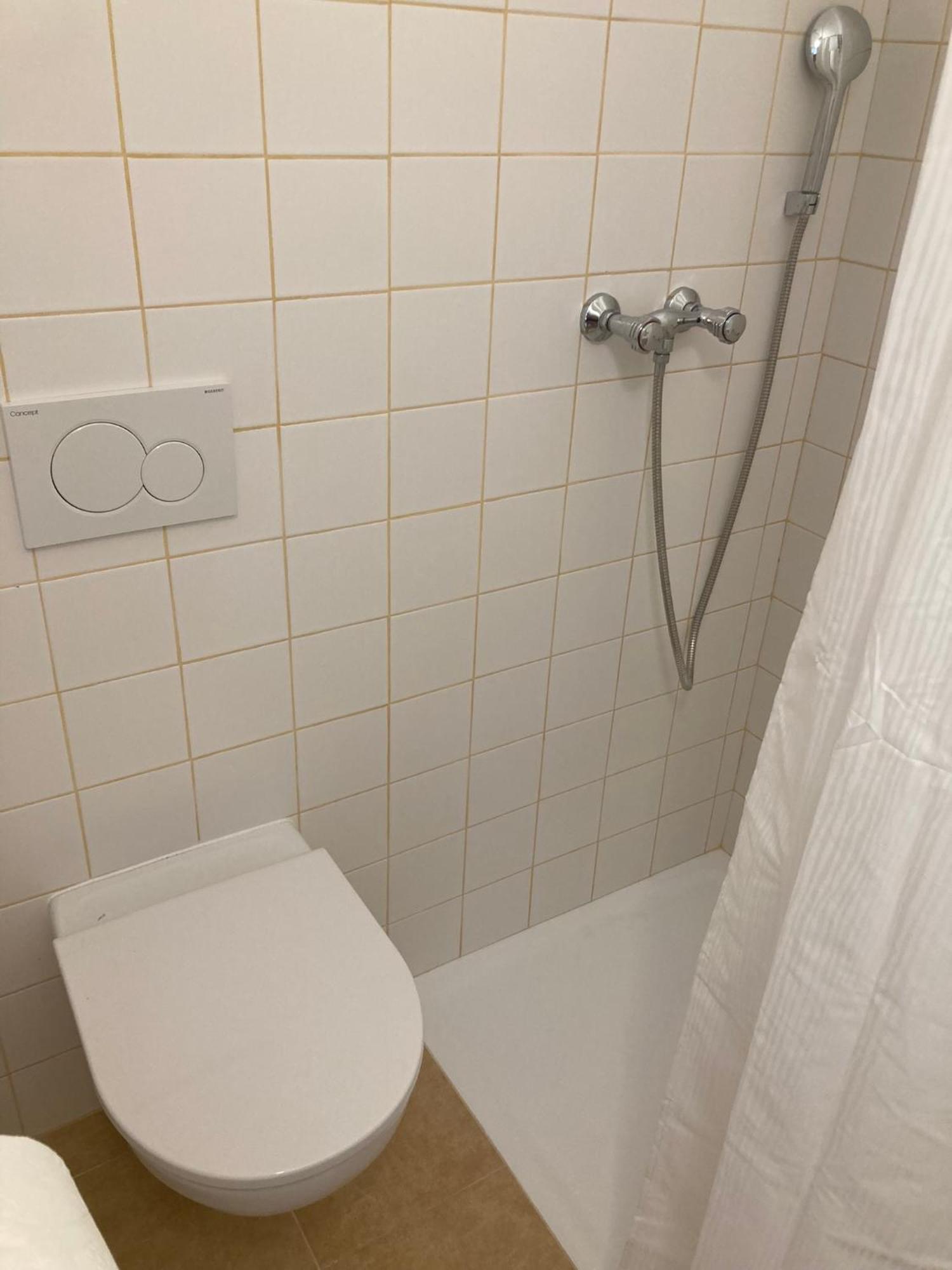 Penzion Cholin Novy Knin Exteriör bild