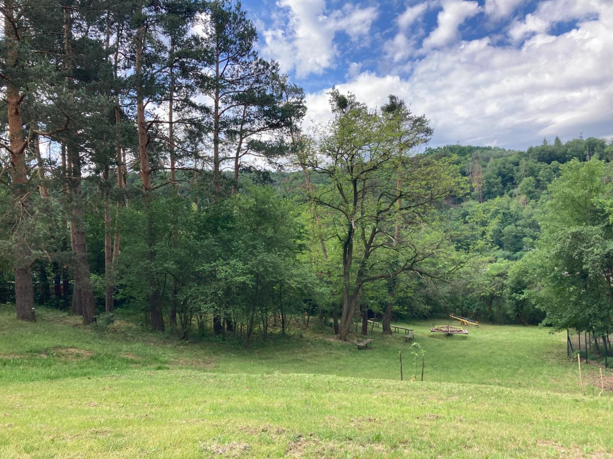 Penzion Cholin Novy Knin Exteriör bild