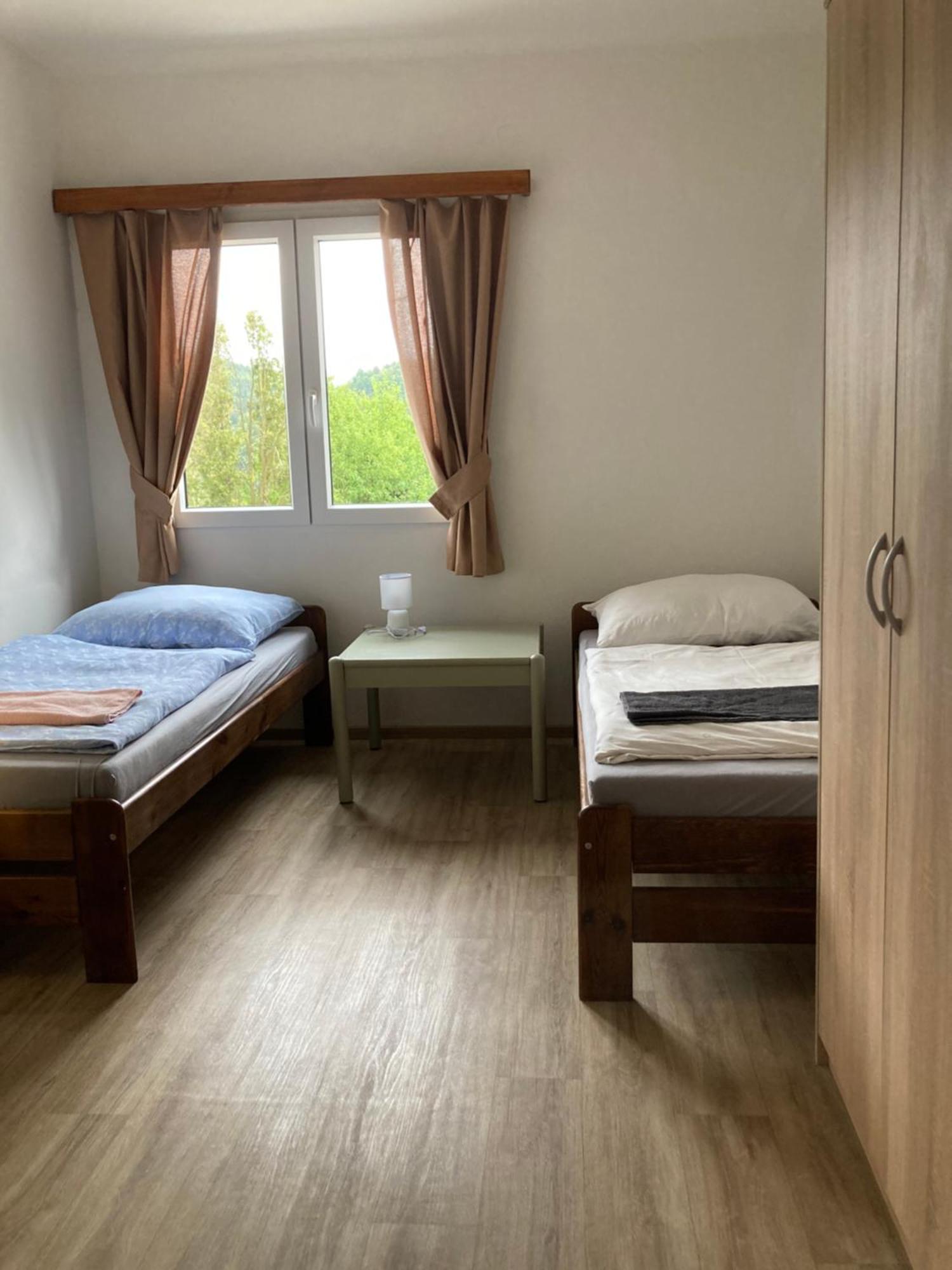 Penzion Cholin Novy Knin Exteriör bild
